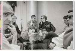 Galeria - zdjęcie nr. 2 - Andy Warhol and Friends wer. angielska