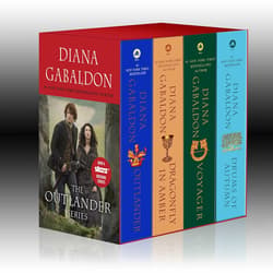 Boxed Set. Outlander / Dragonfly in Amber / Voyager / Drums of Autumn - Diana  Gabaldon
