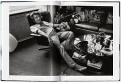 Galeria - zdjęcie nr. 4 - Helmut Newton & Alice Springs. Us and Them