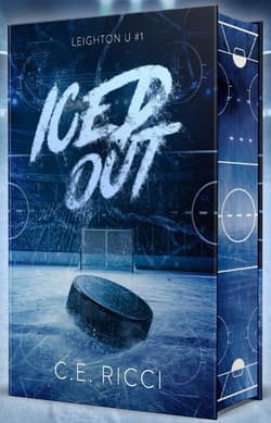Iced Out (Ilustrowane brzegi) - C.E. Ricci
