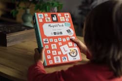 Galeria - zdjęcie nr. 2 - Janod Magnetyczna układanka Polski Alfabet Magnetibook