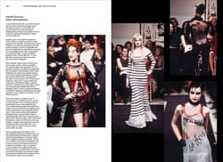 Galeria - zdjęcie nr. 4 - Jean Paul Gaultier Catwalk