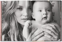 Galeria - zdjęcie nr. 4 - Kate Moss by Mario Testino wer. angielska