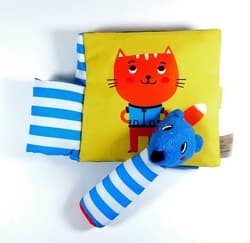 Książeczka z piszczącą figurką Kotek