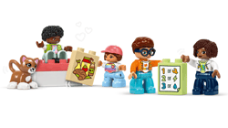 Galeria - zdjęcie nr. 2 - LEGO(R) DUPLO 10428 Duży interaktywny pociąg miejski