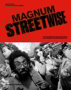 Magnum streetwise. The ultimate collection of street photography wer. angielska - Stephen McLaren