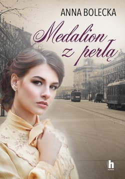 Medalion z perłą Wielkie Litery