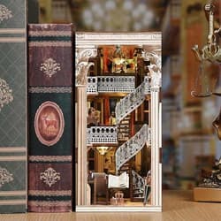 Galeria - zdjęcie nr. 4 - Miniaturowy domek Book Nook Biblioteka Prawa
