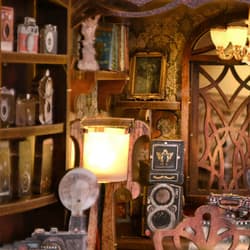 Galeria - zdjęcie nr. 5 - Miniaturowy domek Book Nook Fotografia z dawnych lat