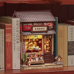 Galeria - zdjęcie nr. 4 - Miniaturowy domek Book Nook Japońskie sensu
