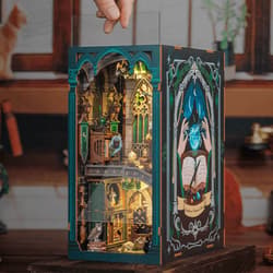 Galeria - zdjęcie nr. 4 - Miniaturowy domek Book Nook Pokój życzeń