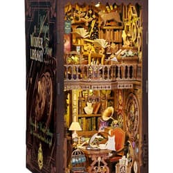 Galeria - zdjęcie nr. 4 - Miniaturowy domek Book Nook Świątynia wiedzy
