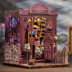 Galeria - zdjęcie nr. 5 - Miniaturowy domek mini Book Nook Astrologia szczęścia