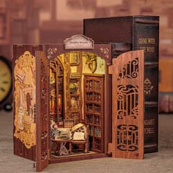 Miniaturowy domek mini Book Nook  Klub książki