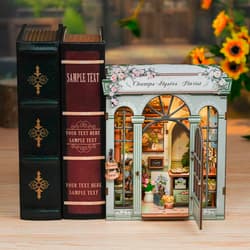 Galeria - zdjęcie nr. 2 - Miniaturowy domek mini Book Nook Kwiaty z Elizejskich Pól