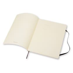 Galeria - zdjęcie nr. 2 - Notes Classic 19x25 gładki - czarny MOLESKINE