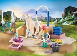 Galeria - zdjęcie nr. 2 - Playmobil Isabella i Lioness z myjnią dla koni 71354