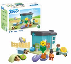 Galeria - zdjęcie nr. 3 - Playmobil JUNIOR Hotel dla zwierząt z dozownikiem pokarmu 71690