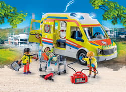 Galeria - zdjęcie nr. 2 - Playmobil Karetka pogotowia ze światłem i dźwiękiem 71202