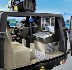 Galeria - zdjęcie nr. 2 - Playmobil Pojazd terenowy jednostki specjalnej 71144