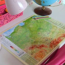 Galeria - zdjęcie nr. 2 - Podkładka na biurko - Mapa fizyczno-admini. Polska