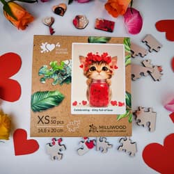 Galeria - zdjęcie nr. 2 - Puzzle 50 drewniane Kotek pełen miłości
