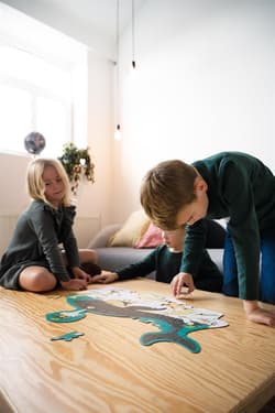 Galeria - zdjęcie nr. 2 - Puzzle konturowe Wieloryb 60 elementów Scratch
