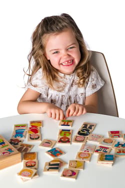 Galeria - zdjęcie nr. 3 - Puzzle – Ludzie i zawody z całego świata, w drewnianym pudełku 90329