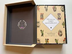 Galeria - zdjęcie nr. 5 - Wiktoriański tarot anatomiczny. Współczesny przewodnik czytania tarota z talią kart