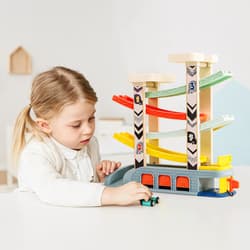 Galeria - zdjęcie nr. 5 - Zjeżdżalnia z superszybkimi autami 18 miesięcy + TOPBRIGHT